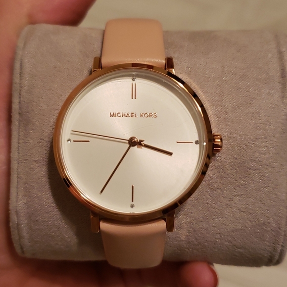 Michael Kors Charley Watch - Picture 1 of 8